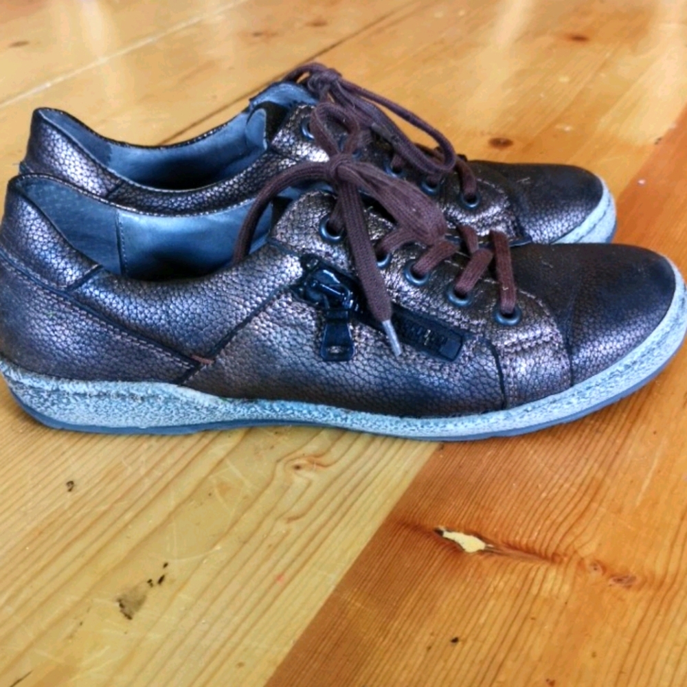 Josef Seibel metallic brown sneakers